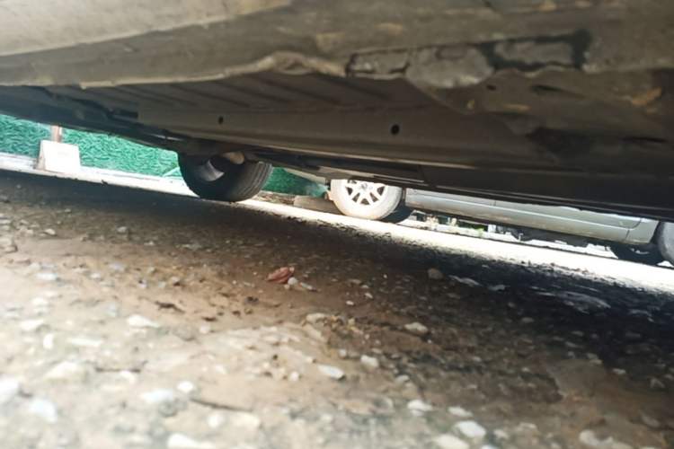 Used Citroen C4L 2016 1.6T Automatic Elite Model Right Side Sill