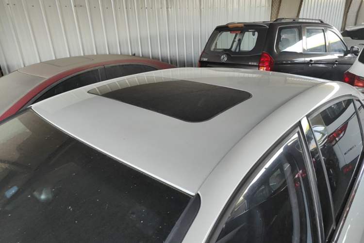 Used Citroen C4L 2016 1.2T Automatic Elite Model Roof