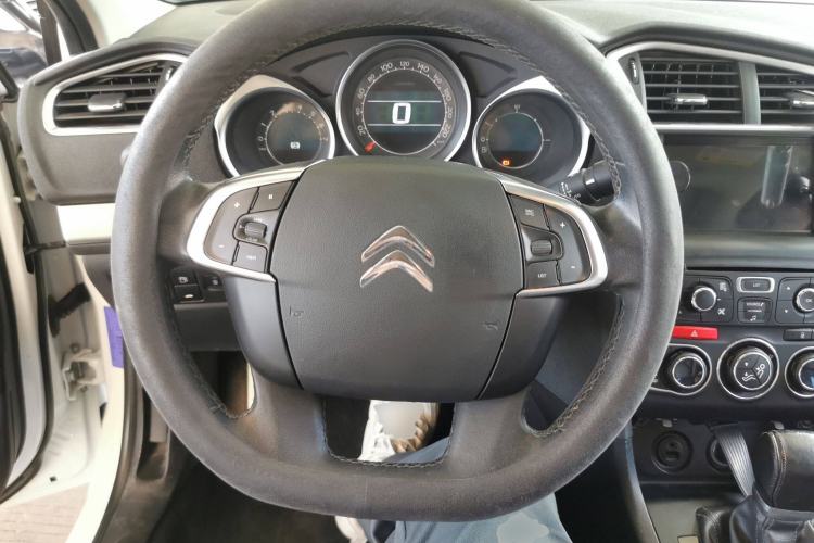 Used Citroen C4L 2016 1.6T Automatic Elite Model Steering Wheel