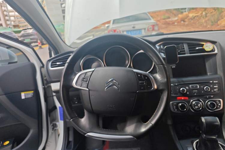 Used Citroen C4L 2016 1.6T Automatic Elite Model Steering Wheel