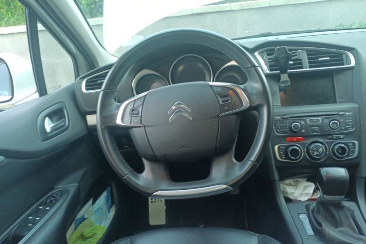 Used Citroen C4L 2016 1.2T Automatic Elite Model Steering Wheel