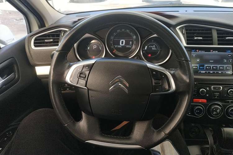 Used Citroen C4L 2016 1.6T Automatic Elite Model Steering Wheel