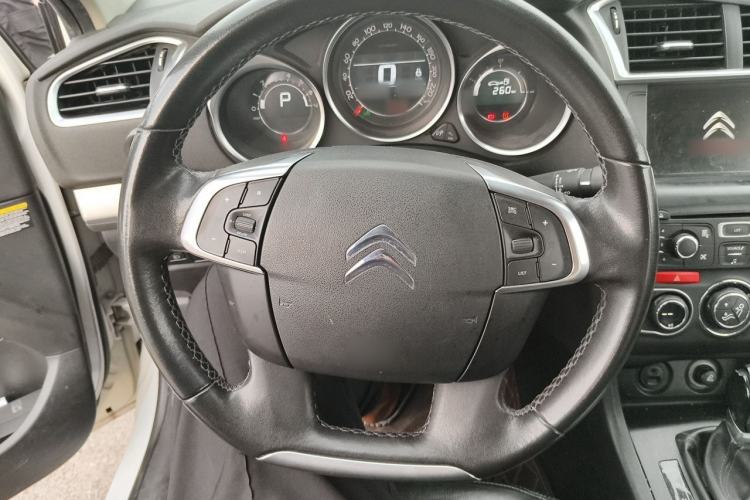 Used Citroen C4L 2016 1.6T Automatic Elite Model Steering Wheel