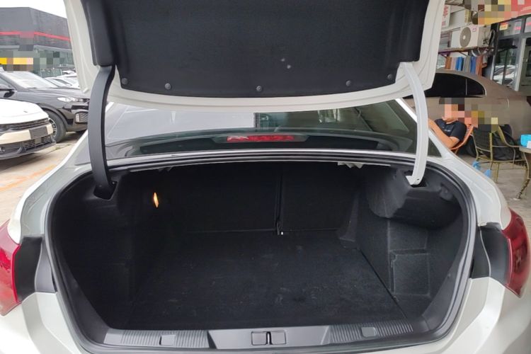 Used Citroen C4L 2016 1.6T Automatic Elite Model Trunk