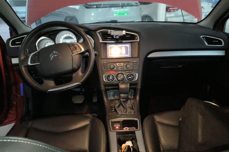 Used Citroen C4L 2016 1.6T Automatic Elite Model Interior 2