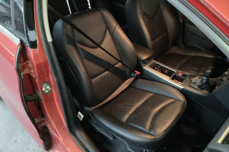 Used Citroen C4L 2016 1.6T Automatic Elite Model Right Front Seat