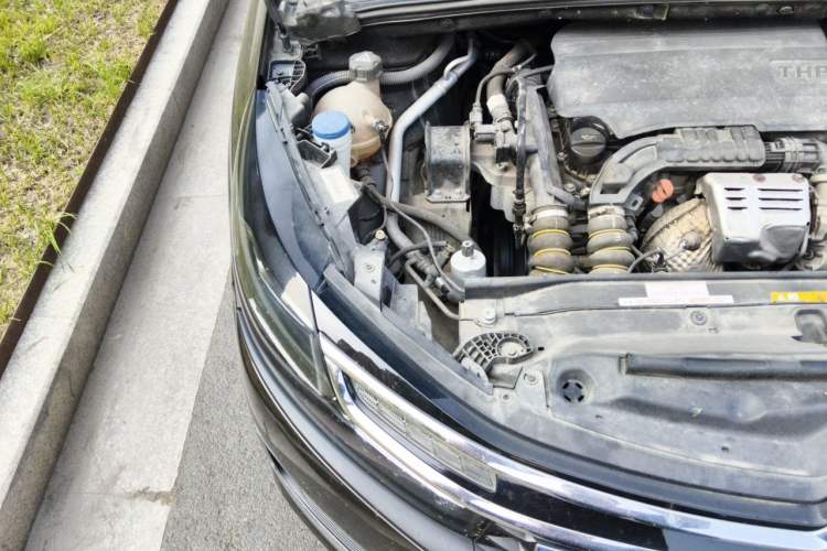 Used Citroen C4L 2019 230THP Automatic Leading Model Engine Bay Right