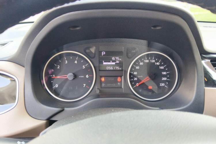 Used Citroen C4L 2019 230THP Automatic Leading Model Odometer Close Up
