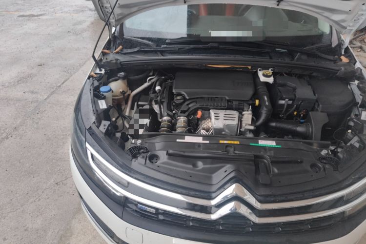 Used Citroen C4L 2019 230THP Automatic Comfort Edition Engine Bay Right