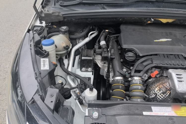 Used Citroen C4L 2019 230THP Automatic Leading Model Engine Bay Right