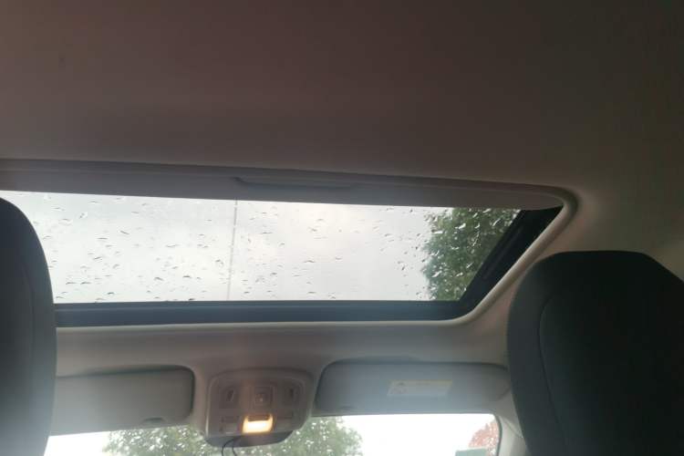 Used Citroen C4L 2019 230THP Automatic Comfort Edition Headliner