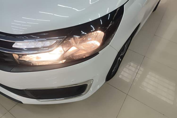 Used Citroen C4L 2019 230THP Automatic Leading Model Left Front Headlight