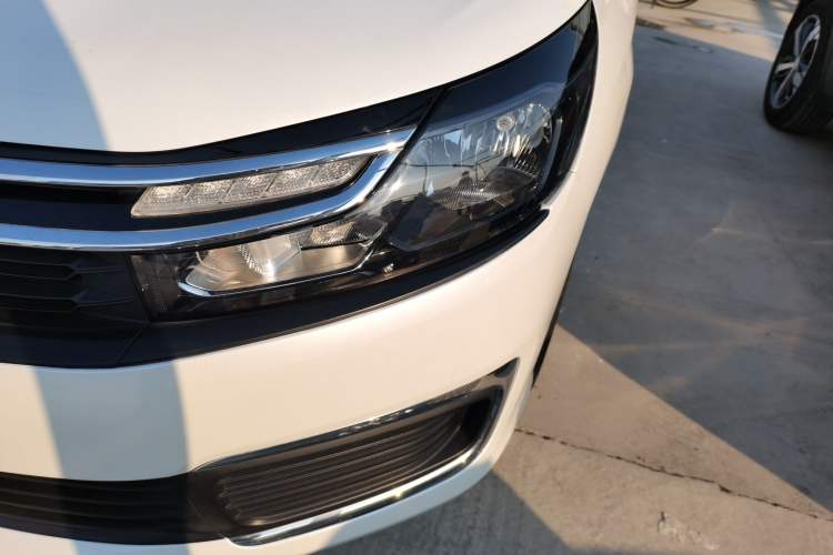 Used Citroen C4L 2019 230THP Automatic Leading Model Left Front Headlight