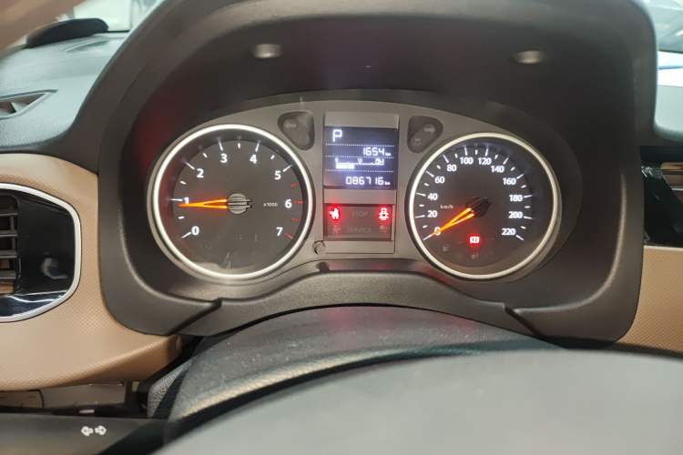 Used Citroen C4L 2019 230THP Automatic Leading Model Odometer Close Up
