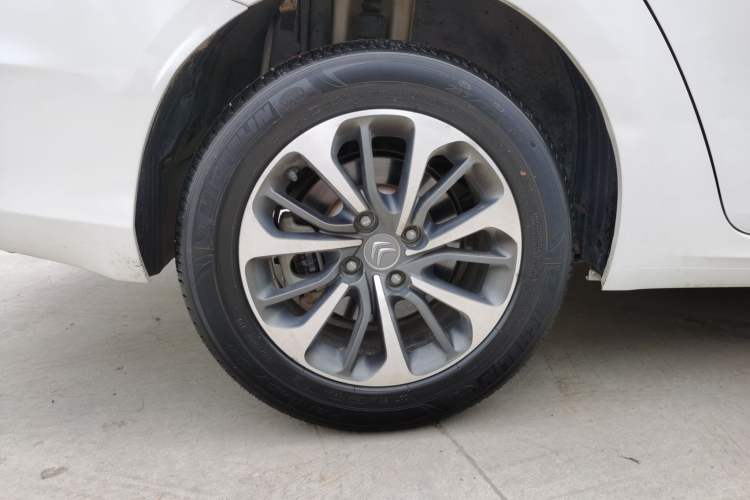 Used Citroen C4L 2019 230THP Automatic Leading Model Right Rear Wheel Hub