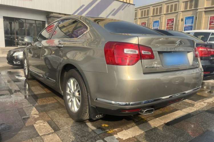 Used Citroen C5 2014 1.6T Automatic Luxury Model Exterior 2