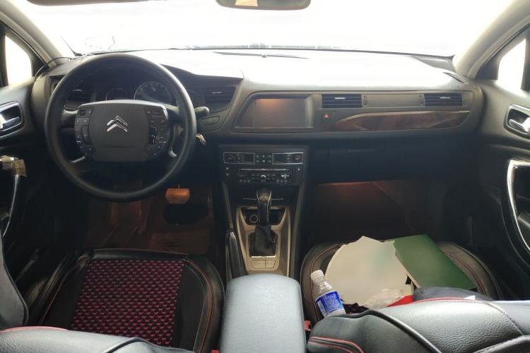 Used Citroen C5 2010 3.0L Automatic Flagship Edition Center Console