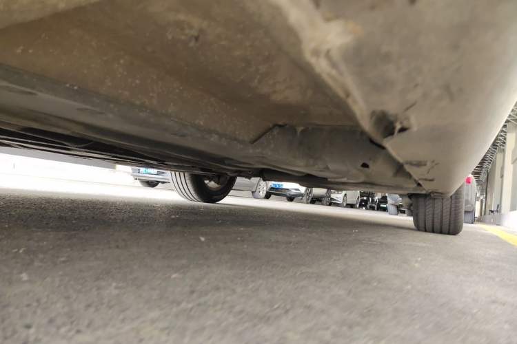 Used Citroen C5 2010 3.0L Automatic Flagship Edition Chassis Front Left