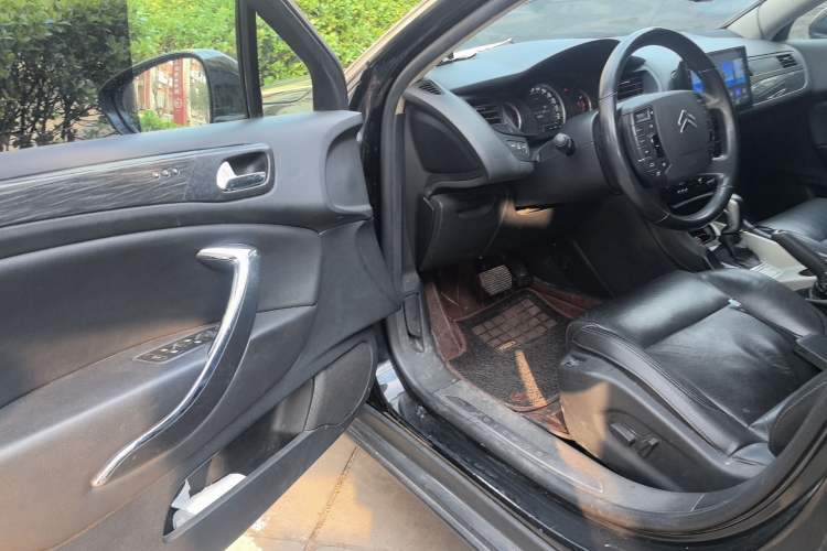 Used Citroen C5 2010 3.0L Automatic Flagship Edition Driver Seat