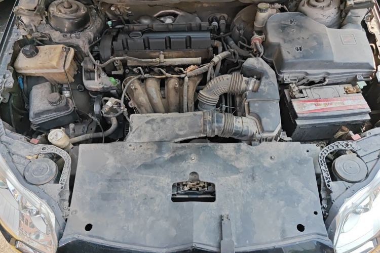 Used Citroen C5 2010 2.3L Automatic Luxury Edition Engine Bay
