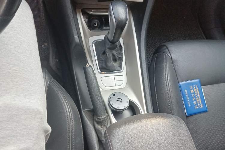 Used Citroen C5 2010 2.3L Automatic Luxury Edition Gear Lever