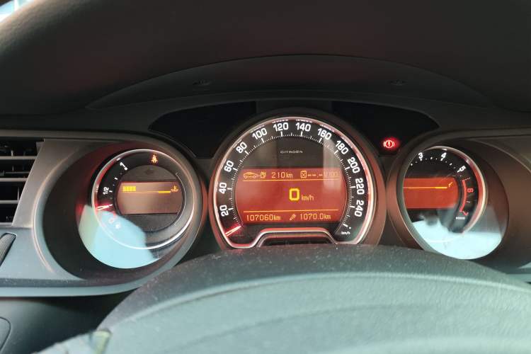 Used Citroen C5 2010 2.0L Manual Comfort Edition Instrument Cluster