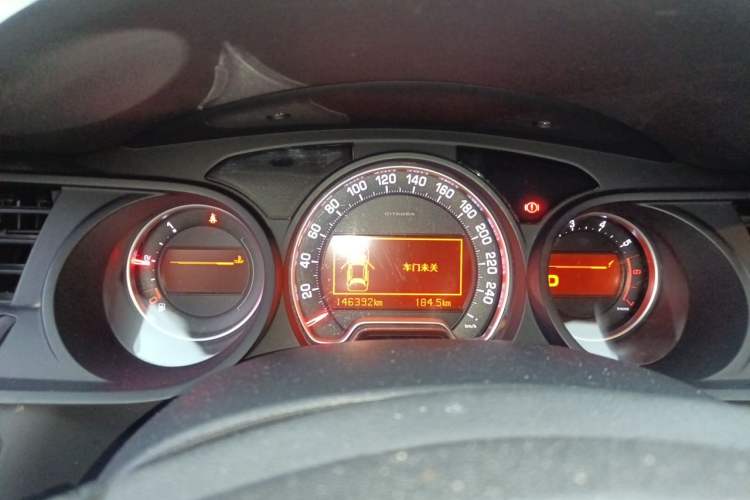 Used Citroen C5 2010 2.3L Automatic Luxury Edition Instrument Cluster