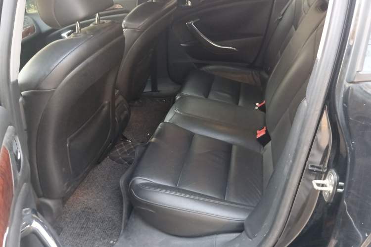 Used Citroen C5 2010 2.3L Automatic Luxury Edition Left Rear Seat