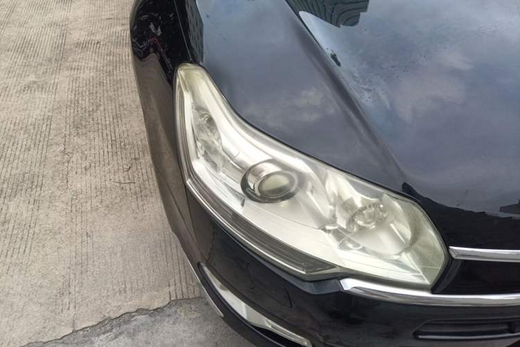 Used Citroen C5 2010 2.3L Automatic Luxury Edition Right Front Headlight