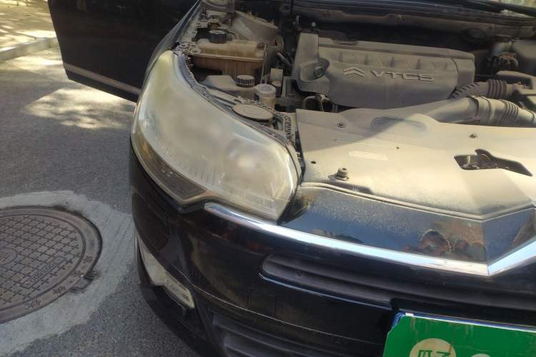 Used Citroen C5 2010 2.3L Automatic ZunYa Trim Right Front Headlight
