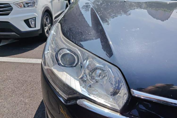 Used Citroen C5 2010 2.3L Automatic Luxury Edition Right Front Headlight