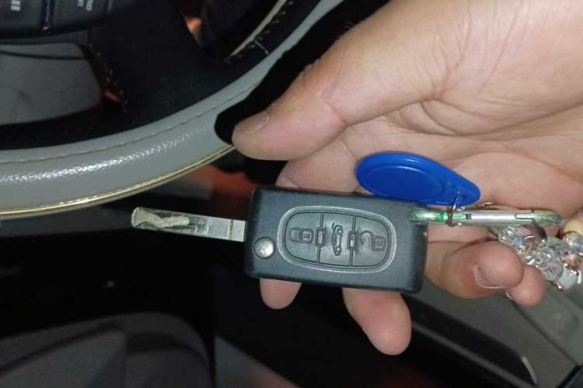 Used Citroen C5 2010 2.3L Automatic Luxury Edition Vehicle Key