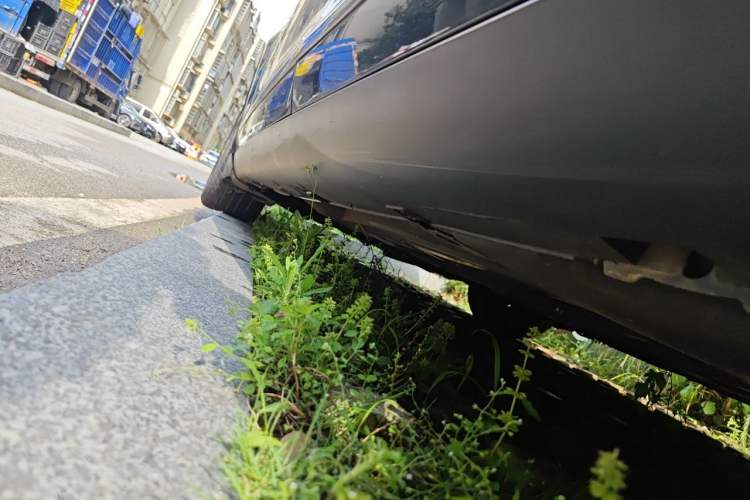 Used Citroen C5 2010 2.3L Automatic Luxury Edition Chassis Rear Left
