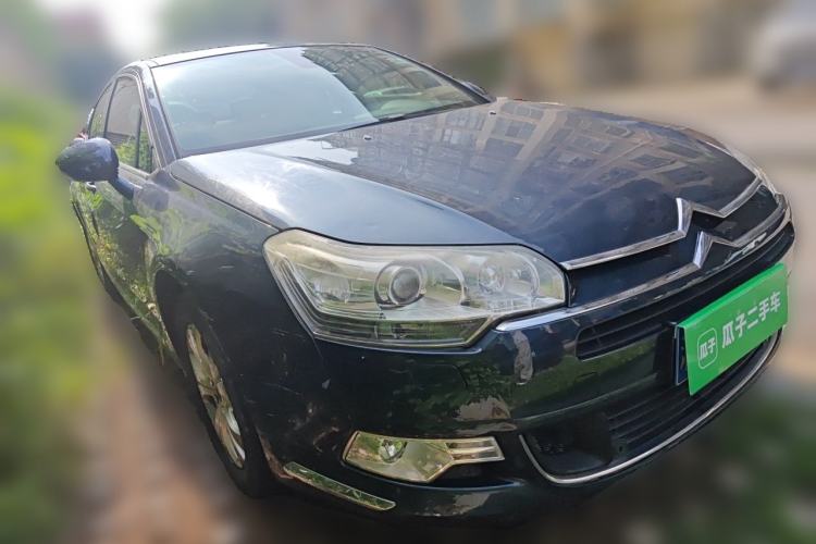 Used Citroen C5 2010 2.3L Automatic Luxury Edition Front Right 45 Deg