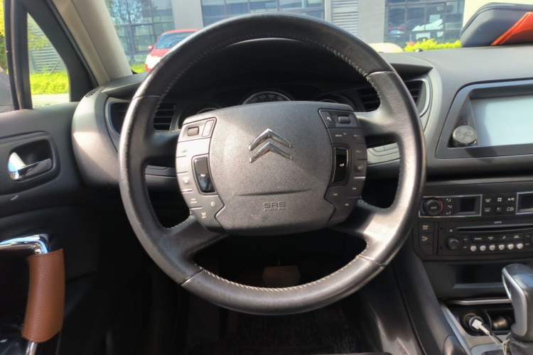 Used Citroen C5 2010 2.3L Automatic ZunYa Trim Steering Wheel