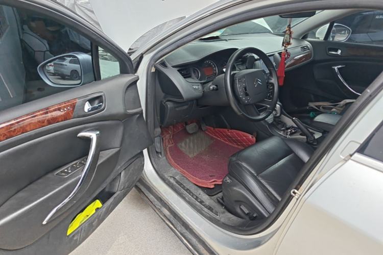 Used Citroen C5 2010 2.3L Automatic Luxury Edition Driver Seat