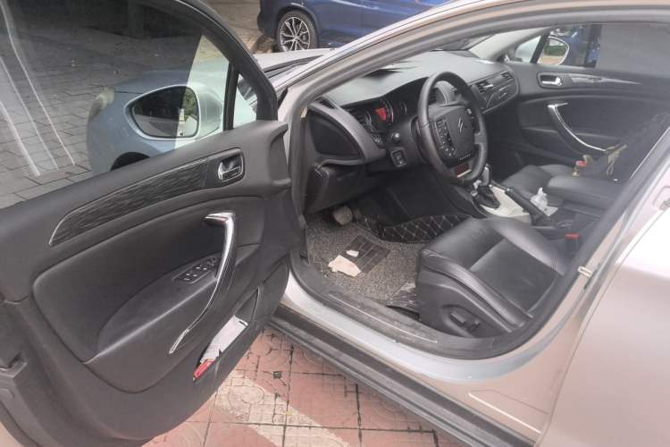 Used Citroen C5 2010 2.3L Automatic ZunYa Trim Driver Seat