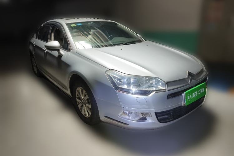 Used Citroen C5 2010 2.3L Automatic ZunYa Trim Front Right 45 Deg