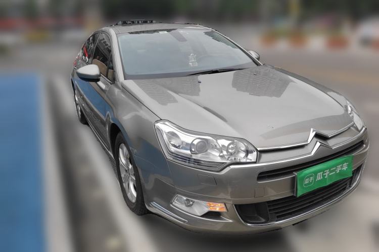 Used Citroen C5 2010 2.3L Automatic Luxury Edition Front Right 45 Deg