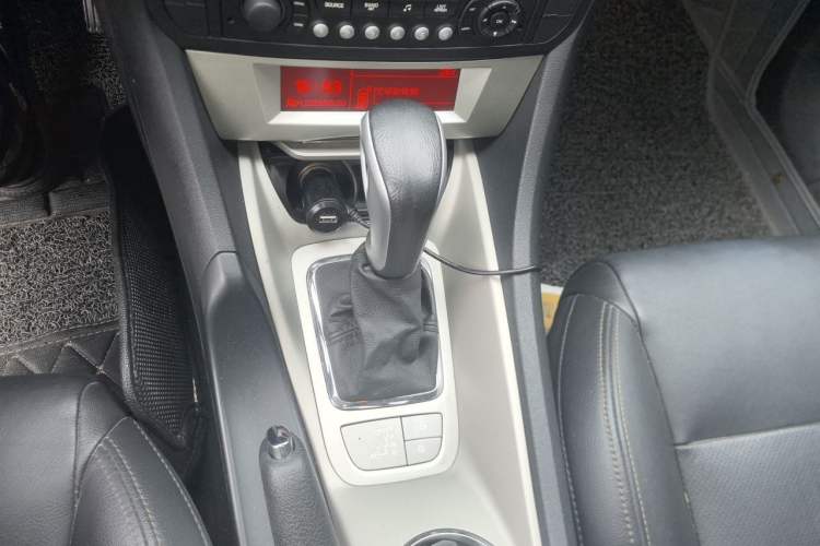 Used Citroen C5 2010 2.3L Automatic ZunYa Trim Gear Lever