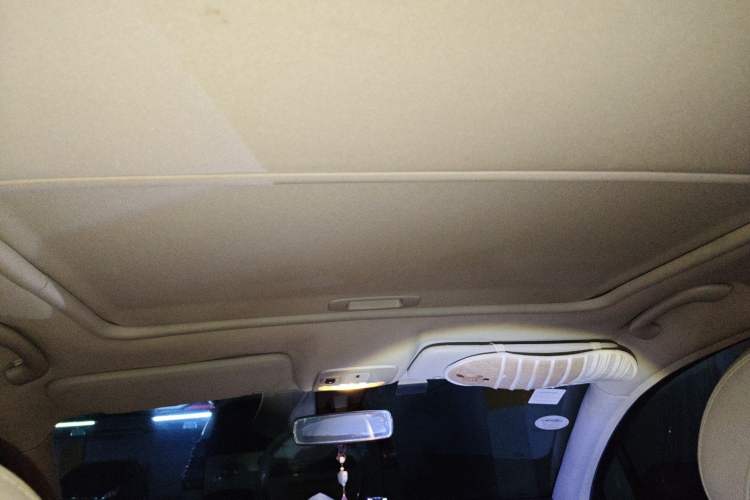 Used Citroen C5 2010 2.3L Automatic Luxury Edition Headliner