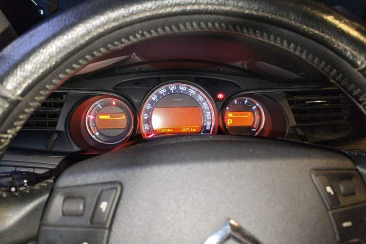 Used Citroen C5 2010 2.3L Automatic Luxury Edition Instrument Cluster