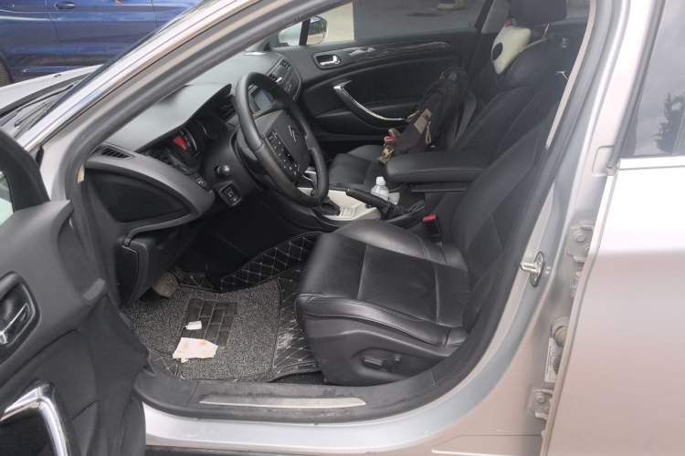 Used Citroen C5 2010 2.3L Automatic ZunYa Trim Left Front Seat