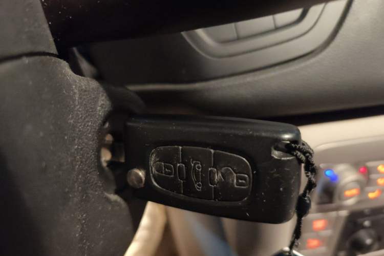 Used Citroen C5 2010 2.3L Automatic ZunYa Trim Vehicle Key