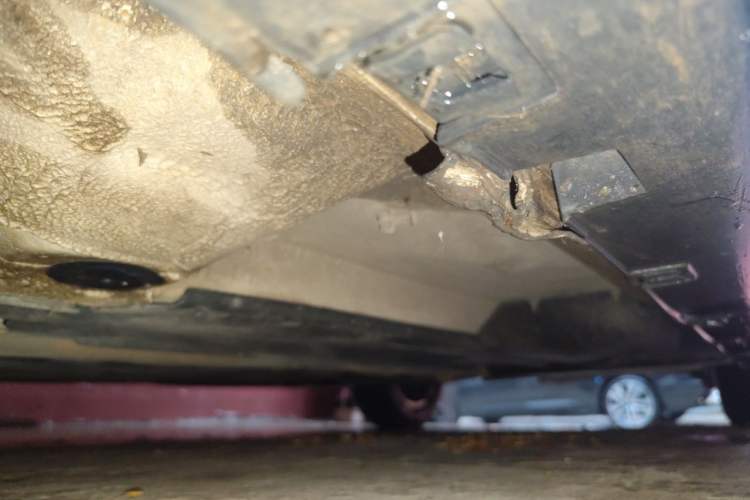 Used Citroen C5 2010 2.3L Automatic ZunYa with Navigation Chassis Front Left