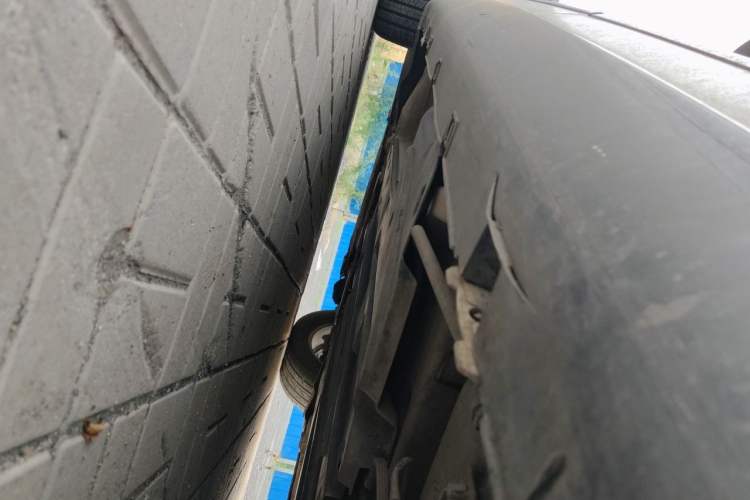 Used Citroen C5 2010 2.3L Automatic Luxury Edition Chassis Rear Left