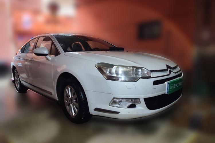 Used Citroen C5 2010 2.3L Automatic ZunYa with Navigation Front Right 45 Deg