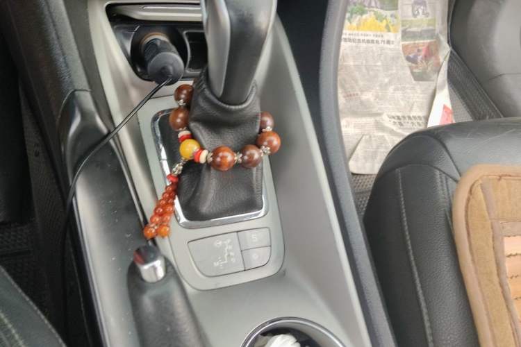 Used Citroen C5 2010 2.3L Automatic Luxury Edition Gear Lever