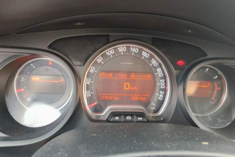 Used Citroen C5 2010 2.3L Automatic Luxury Edition Instrument Cluster