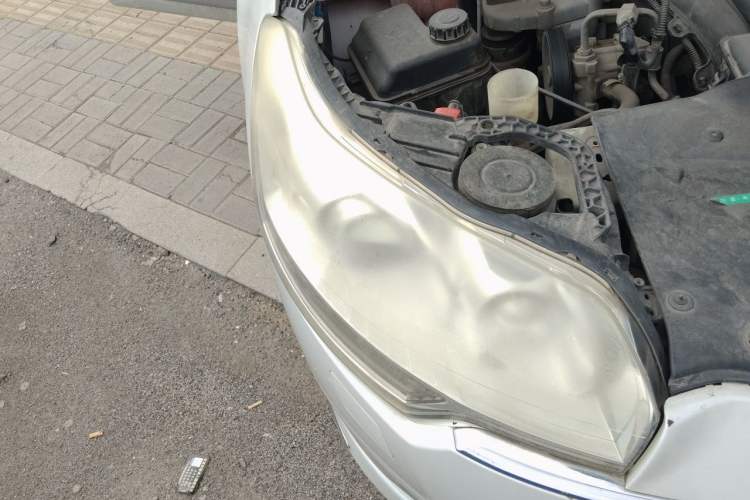 Used Citroen C5 2010 2.3L Automatic Luxury Edition Right Front Headlight